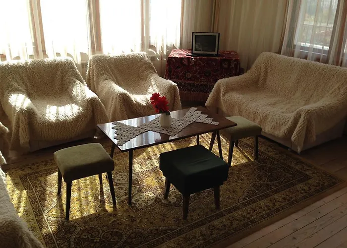 بيت ضيافة Katya سموليان